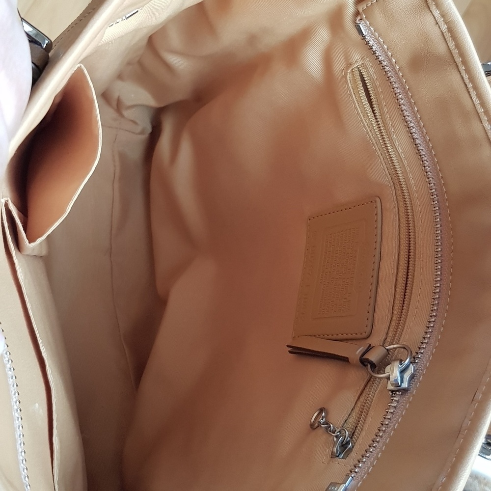 Hand bag - Picture 6 of 7